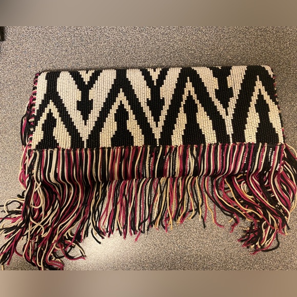 Deepa Gurnani beaded and fringe clutch bag - Picture 1 of 3
